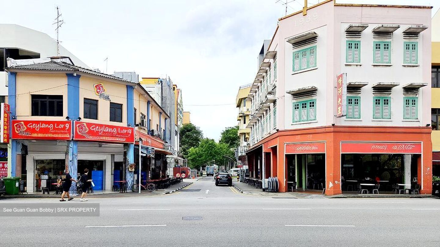 Geylang Road (D14), Shop House #511321841